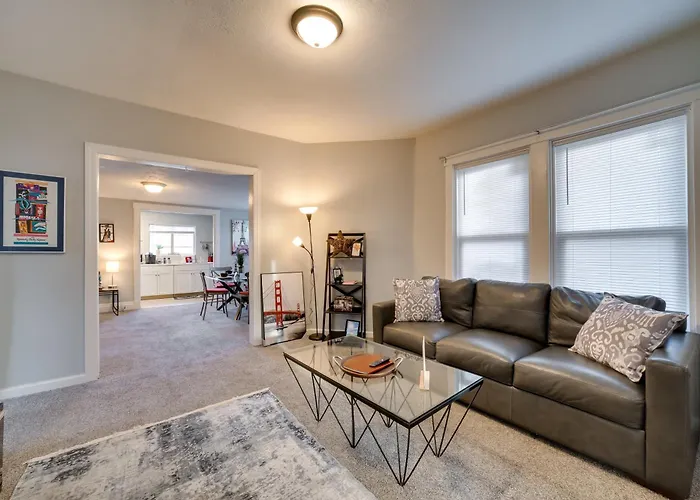 Balcony & Workspace! 5 Mi To Dtwn * Pittsburgh