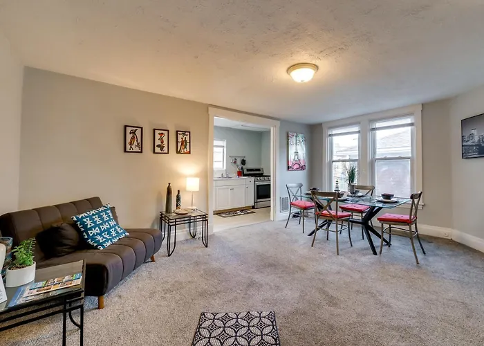 Balcony & Workspace! 5 Mi To Dtwn * Pittsburgh